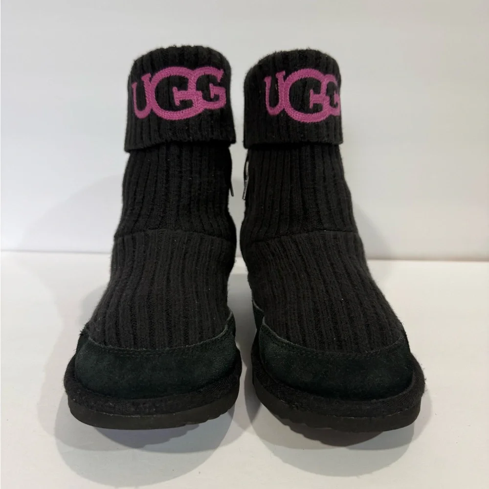 UGG CARDY KNIT BOOTS FOR BIG GIRL SIZE 4